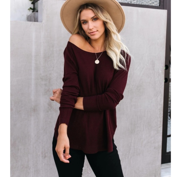 IDETTE Light Weight Knit Top - Picture 1 of 8